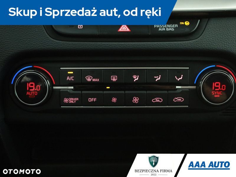 Kia Ceed - 15
