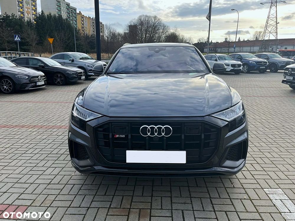 Audi SQ8 - 2