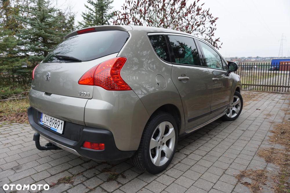 Peugeot 3008 1.6 Premium+ - 6