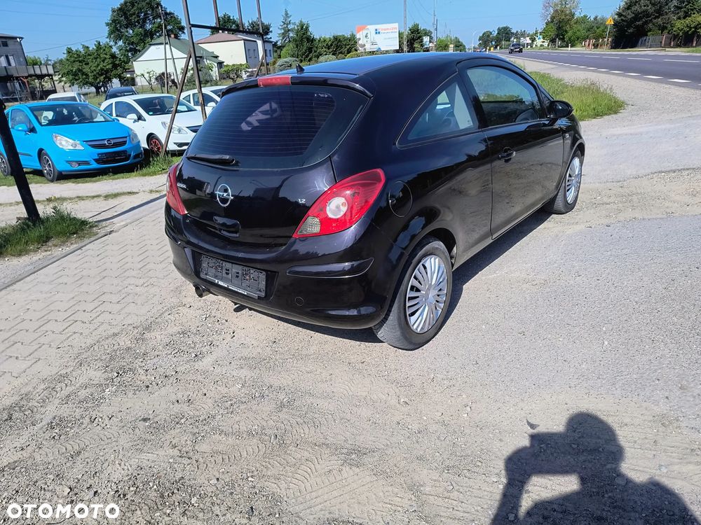 Opel Corsa 1.2 16V - 21