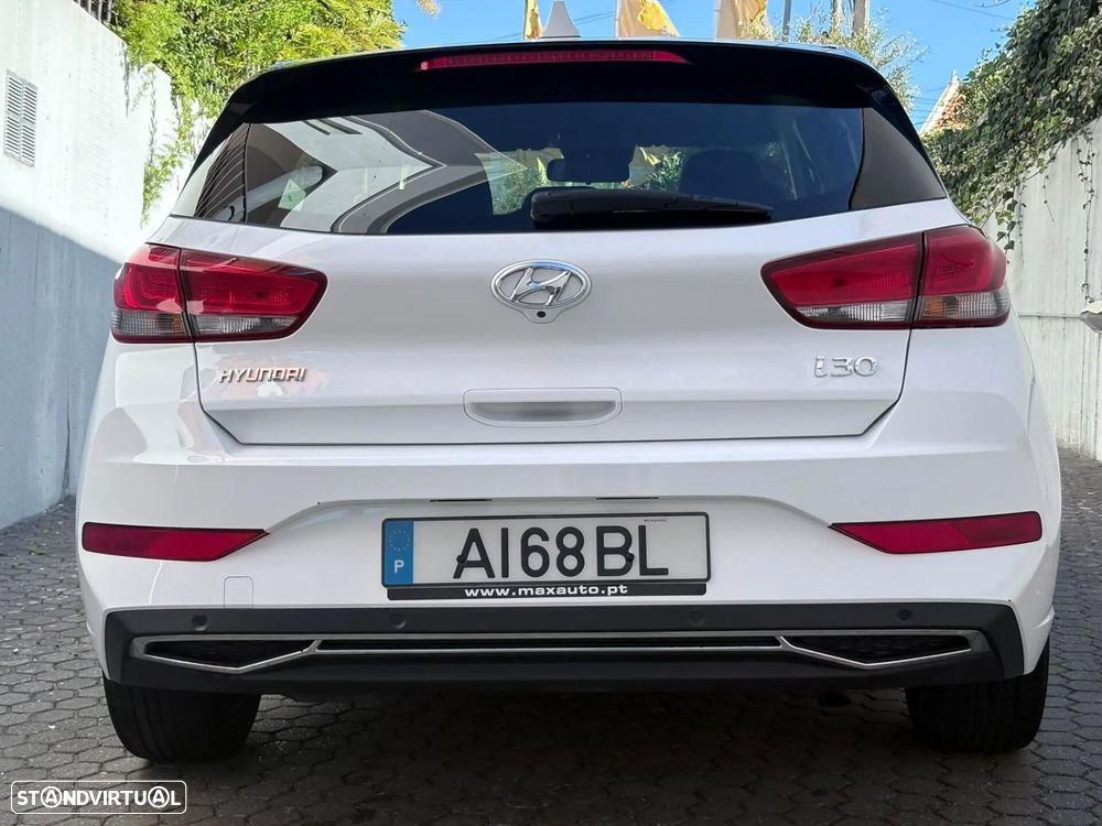 Hyundai i30 1.6 CRDi STyle Plus - 22