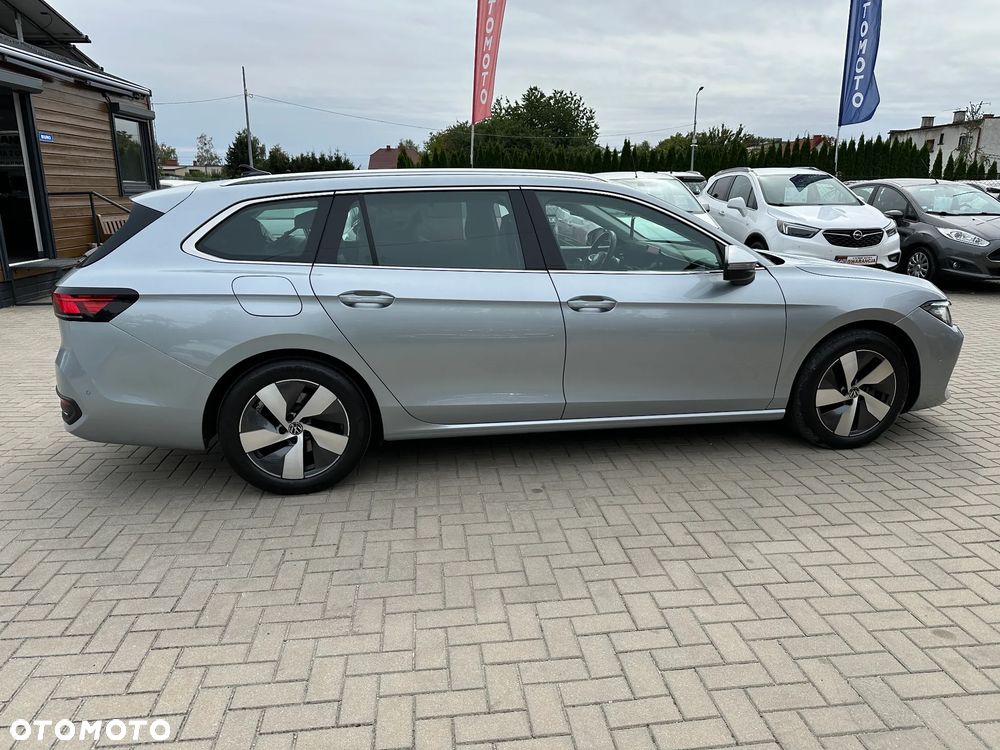 Volkswagen Passat - 38