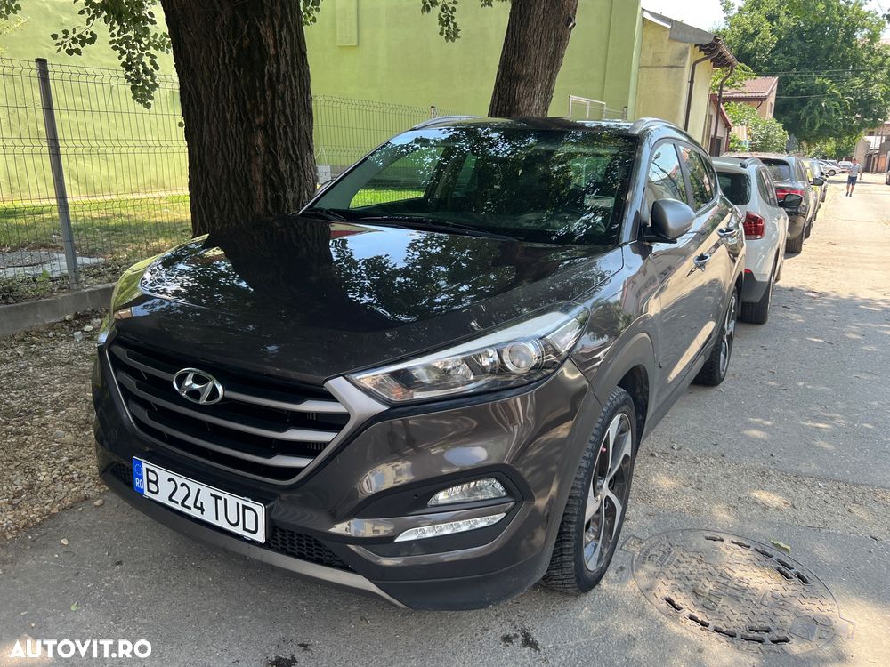 Hyundai Tucson 2.0 CRDI 4WD 6AT Style - 8