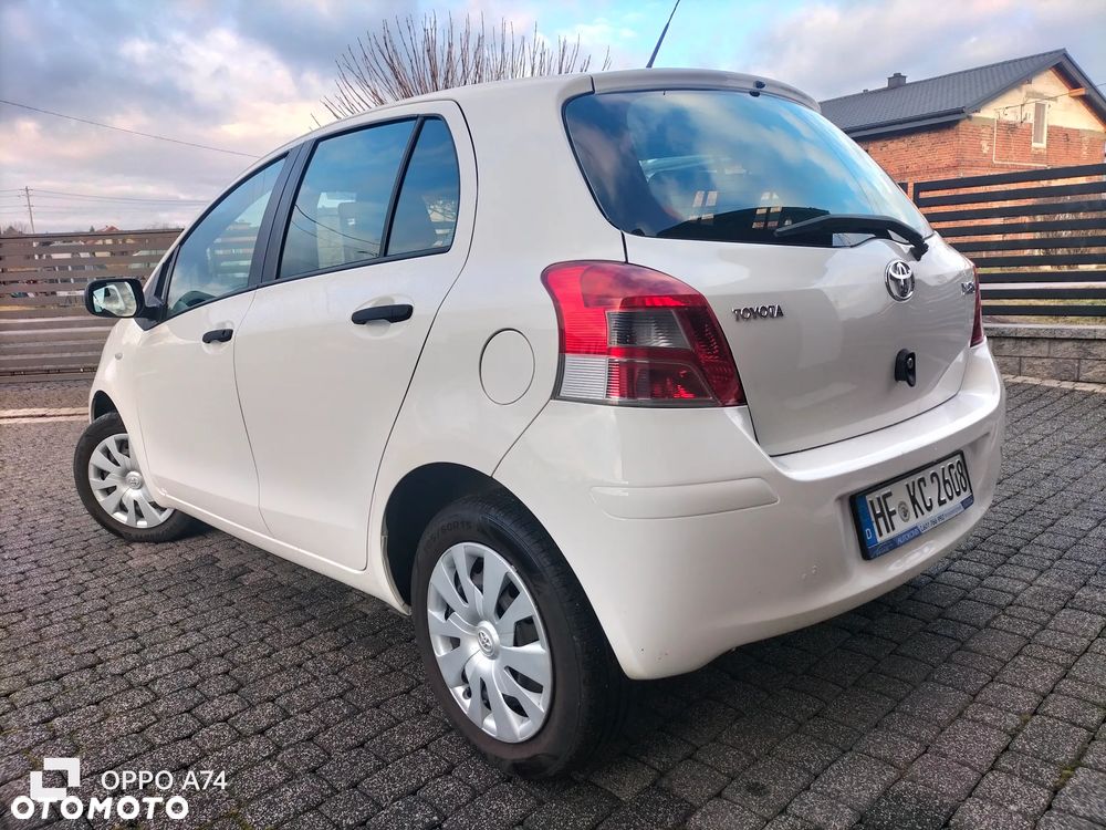 Toyota Yaris 1.0 VVT-i Cool - 2