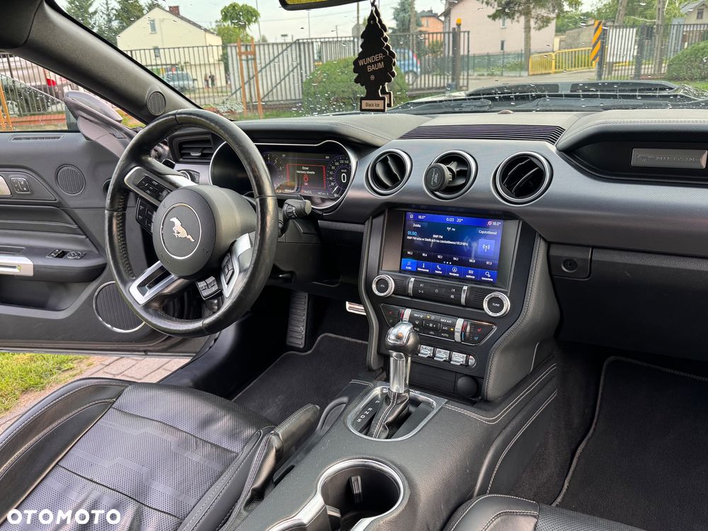 Ford Mustang 5.0 V8 GT - 14
