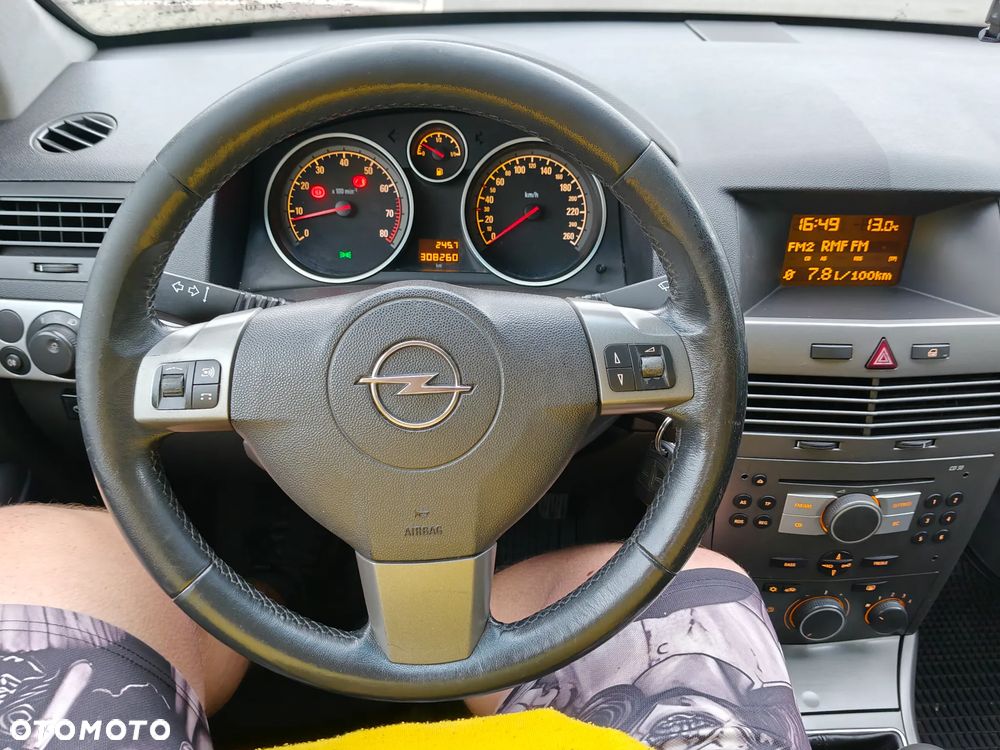 Opel Astra 1.4 Enjoy - 20