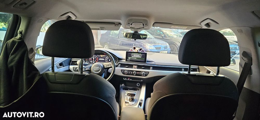 Audi A4 Avant 2.0 TDI S tronic Sport - 8