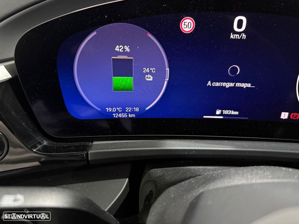Porsche Macan Electric 4S - 13