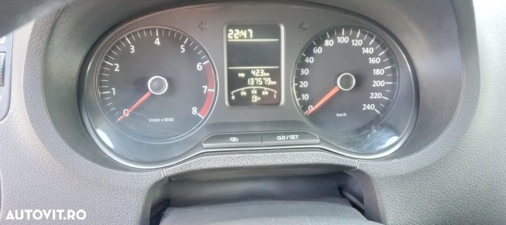 Volkswagen Polo - 5