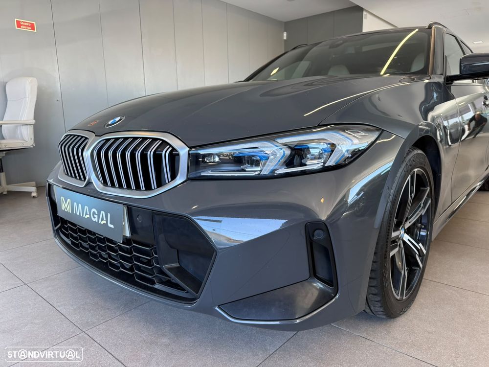 BMW 320 d Pack Desportivo M Auto - 9