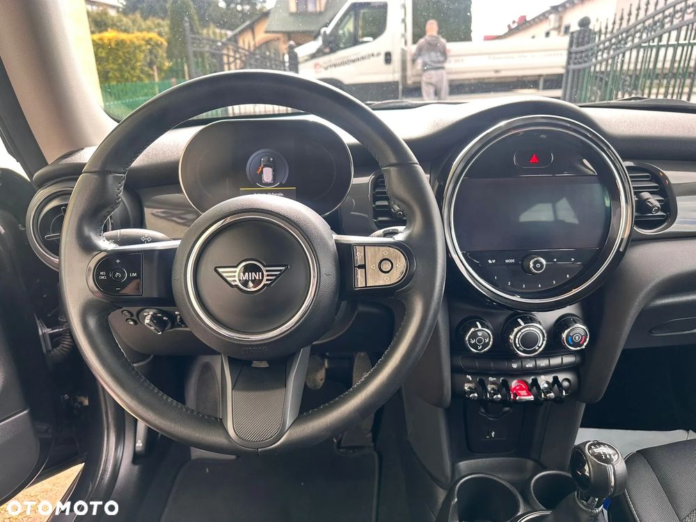 MINI ONE Classic Trim - 7