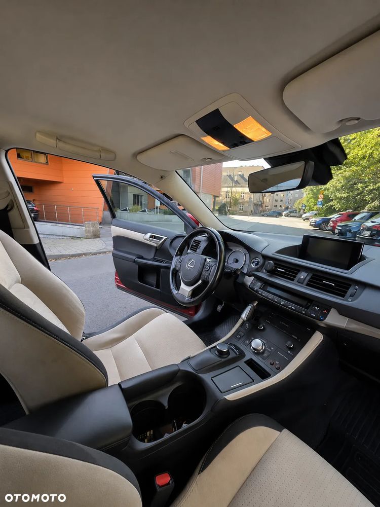 Lexus CT 200h Business Edition - 7