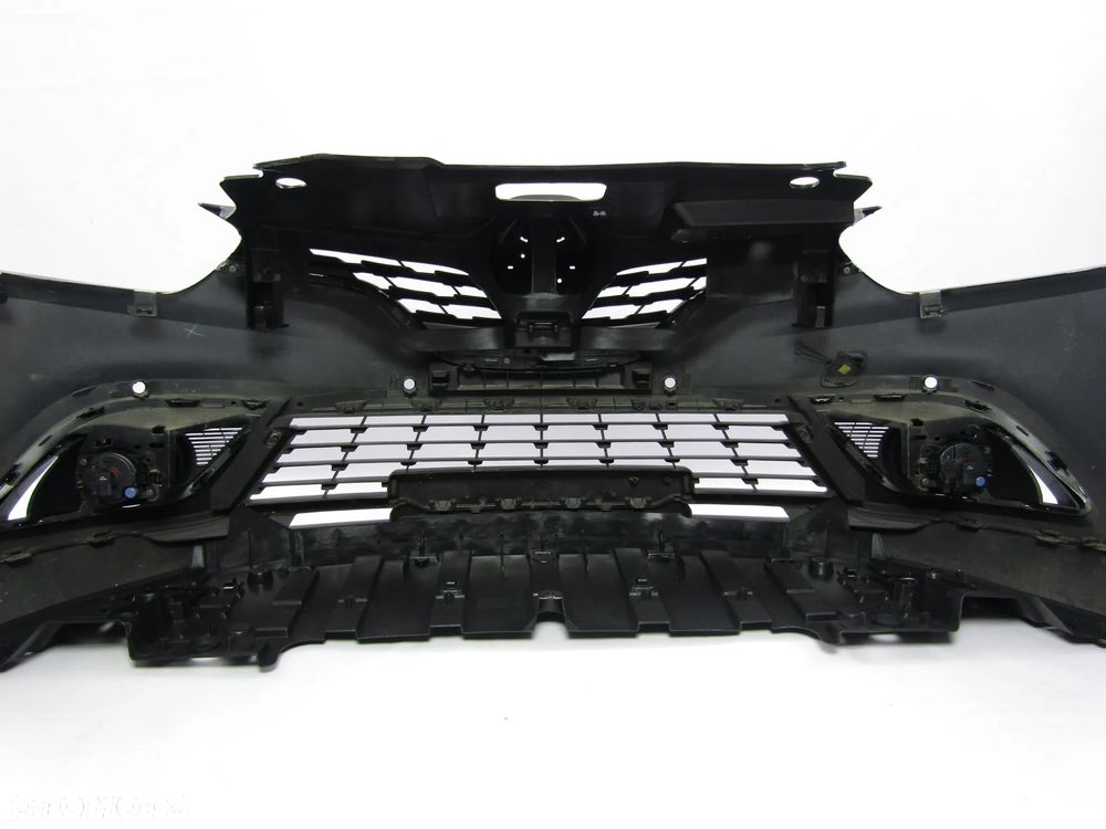 Zderzak przedni Renault Scenic 16 - 20 Kod lakieru GNE - 20