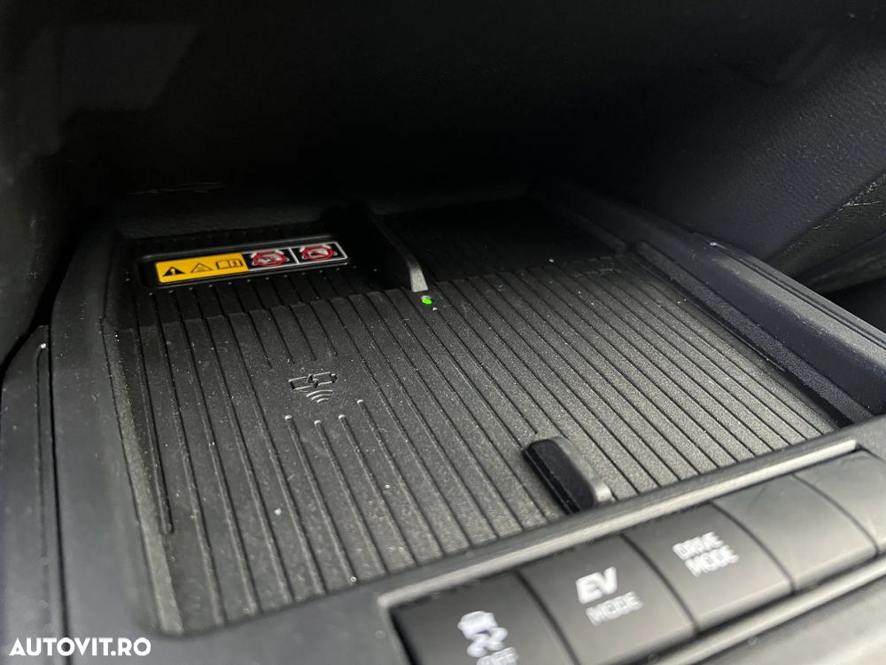 Toyota Corolla Cross 1.8I 2WD Active - 25