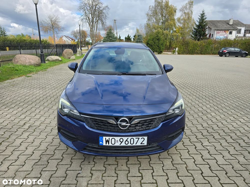 Opel Astra 2021 photo 2