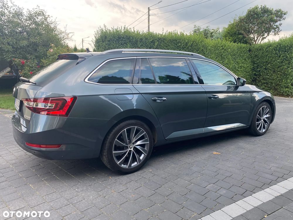 Skoda Superb 2.0 TDI L&K DSG - 11