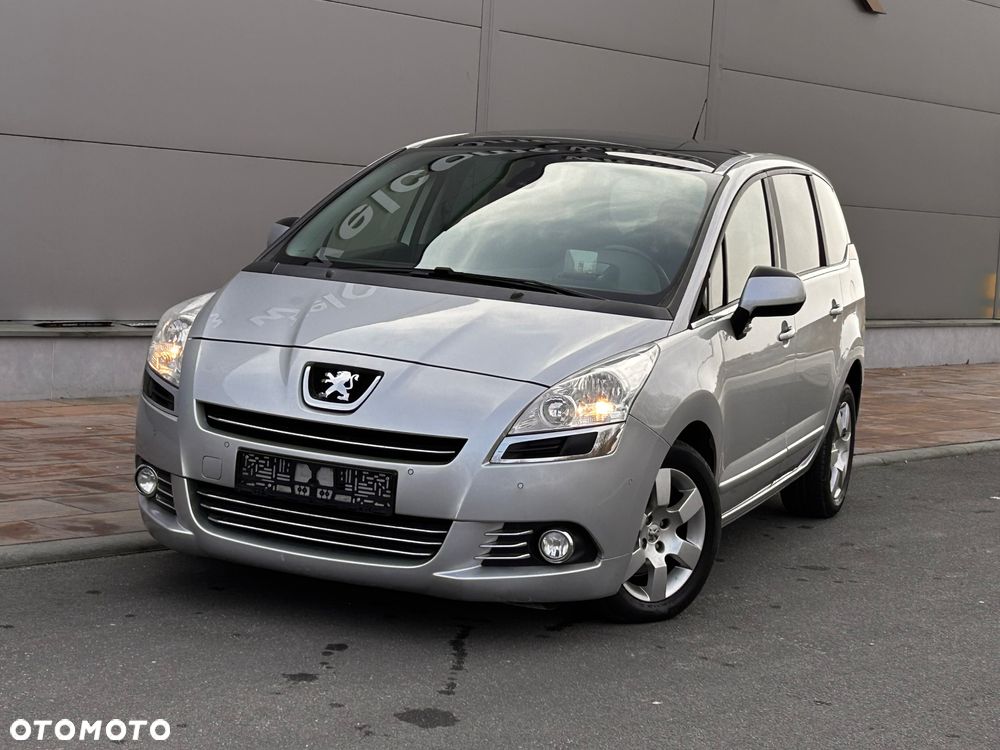 Peugeot 5008 HDI FAP 150 Family Plus - 12