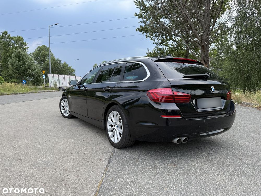 BMW Seria 5 520d xDrive - 4