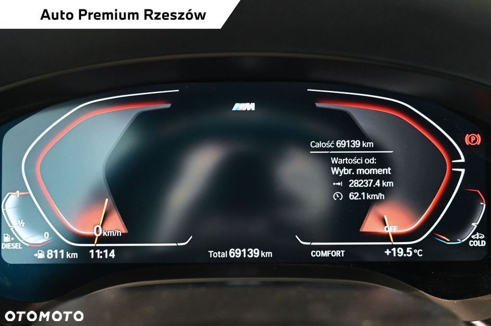 BMW Seria 5 530d xDrive mHEV - 4