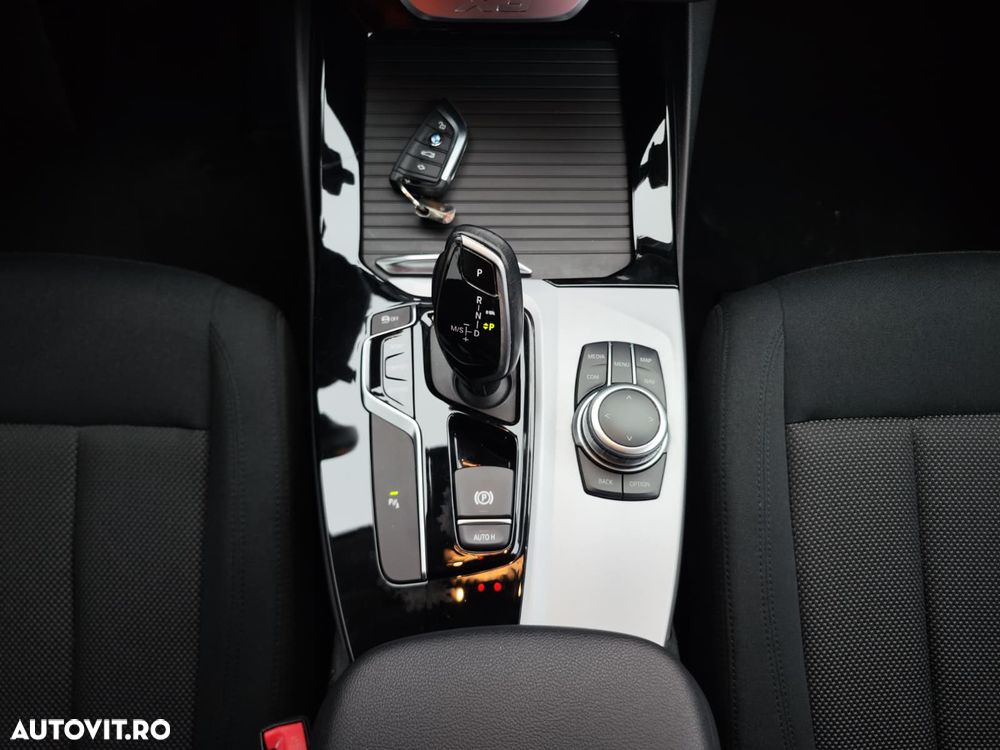 BMW X3 sDrive18d AT MHEV - 27