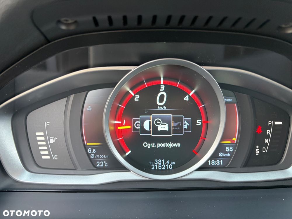 Volvo V60 Cross Country D4 Drive-E Summum - 11