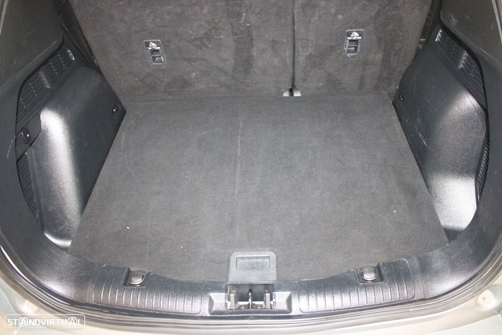 Ford Kuga 1.5 EcoBoost ST-Line - 32