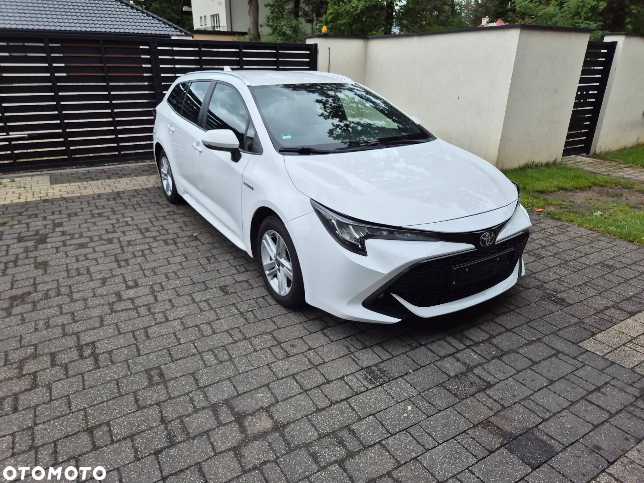 Toyota Corolla 1.8 Hybrid Comfort - 2
