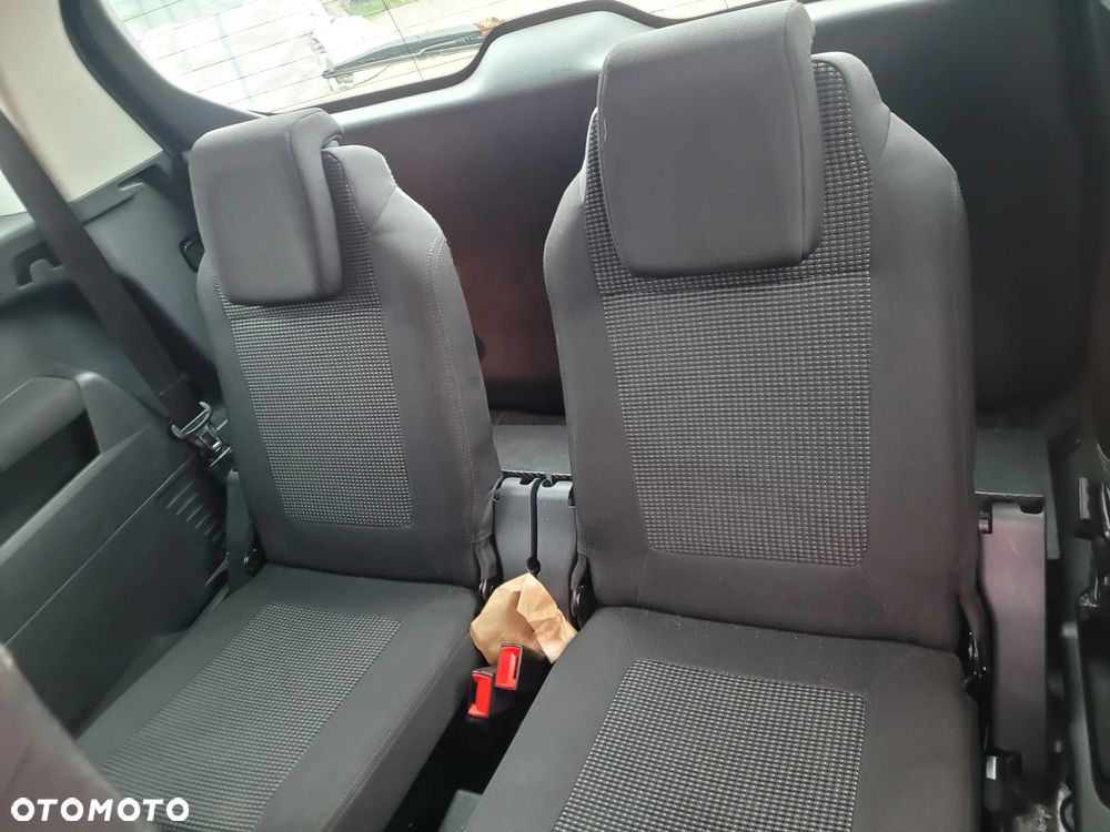 Peugeot 5008 HDI 150 Business-Line - 8