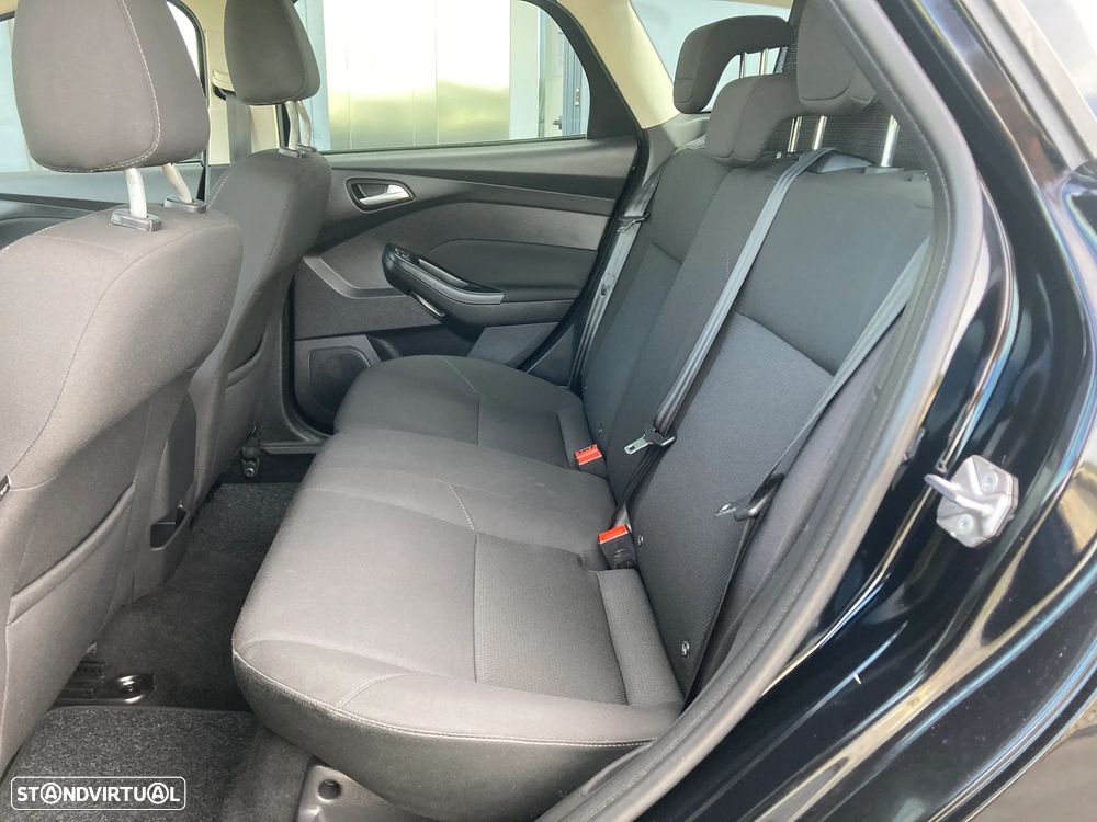 Ford Focus SW 1.5 EcoBlue S&S TITANIUM - 29