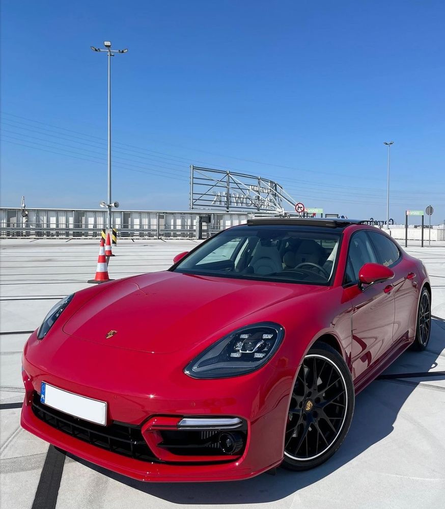 Porsche Panamera GTS