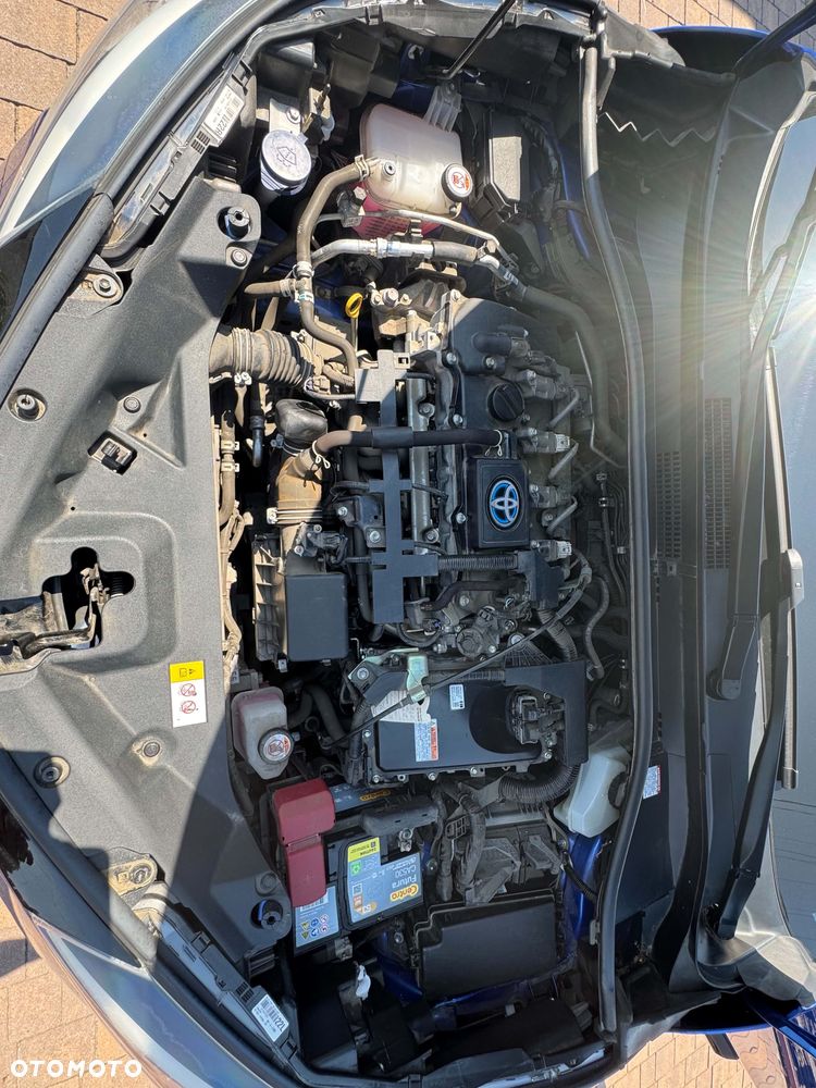 Toyota C-HR - 12
