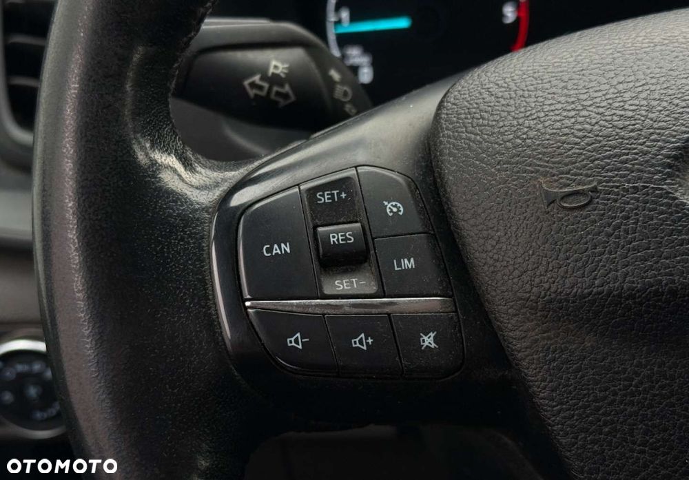 Ford Transit Custom - 23