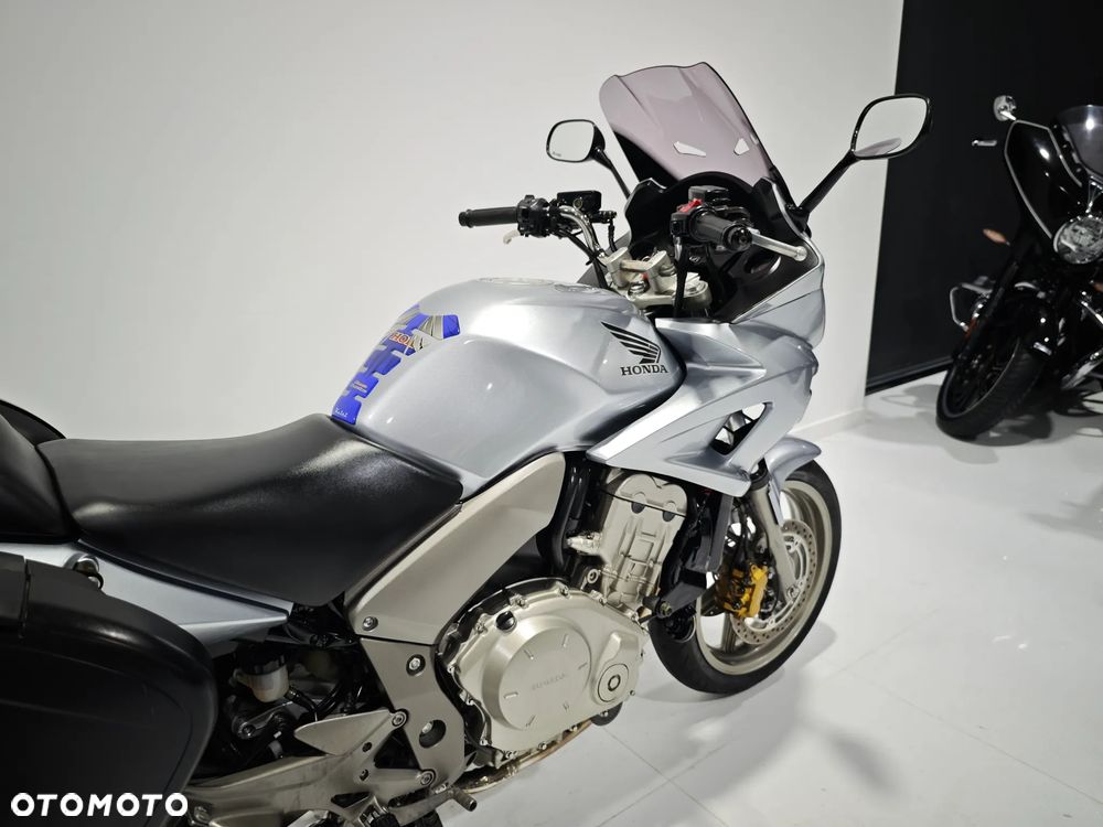 Honda CBF - 11