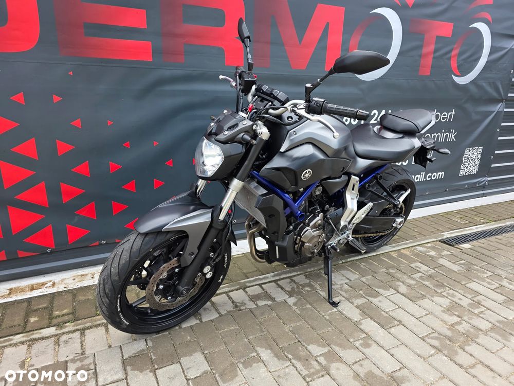 Yamaha MT - 4