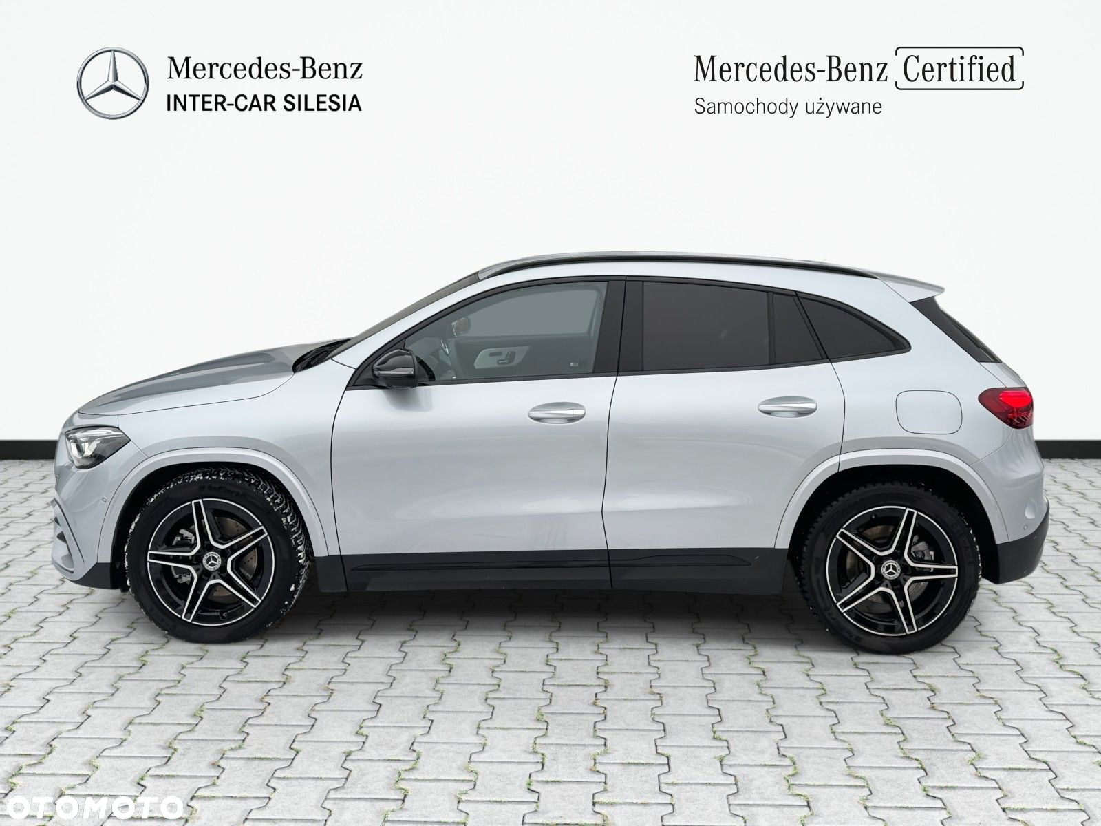 Mercedes-Benz GLA - 9