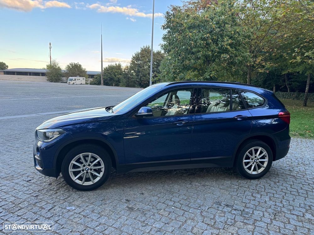 BMW X1 18 d sDrive Advantage Auto - 3