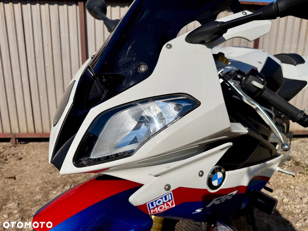 BMW S - 20