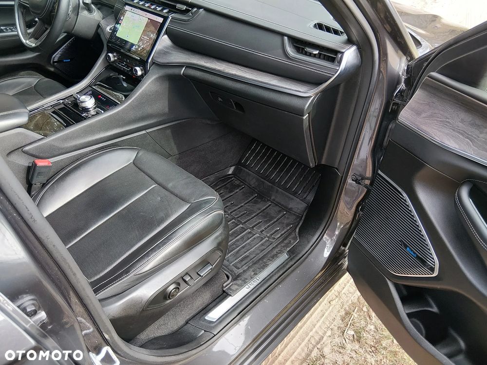 Jeep Grand Cherokee 5.7 V8 HEMI 4WD Automatik Overland - 15