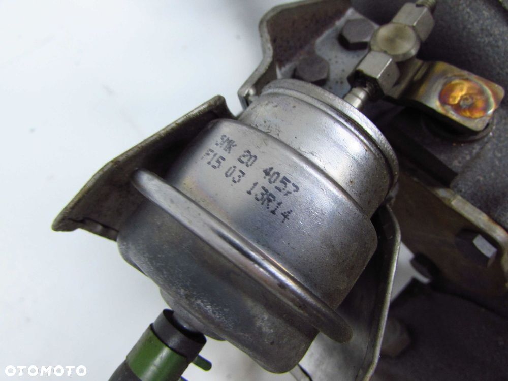 VOLVO S60 II XC60 08-17 2.4 D5 BITURBO TURBINA 31293089 - 6