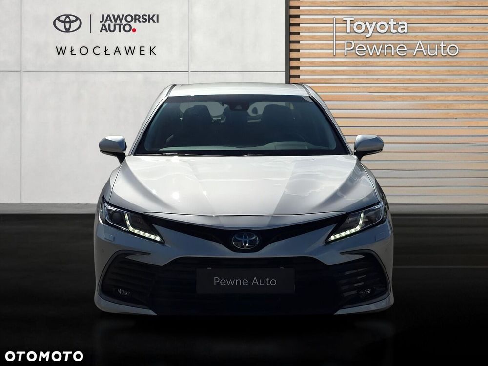 Toyota Camry 2.5 Hybrid Comfort CVT - 8