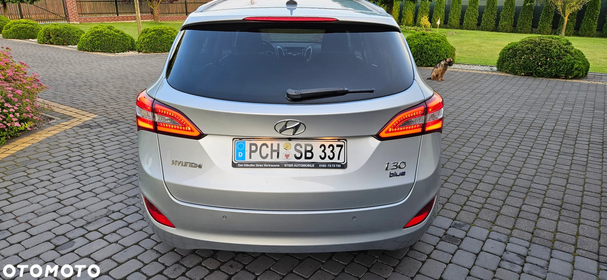 Hyundai i30 blue 1.6 CRDi Trend - 9