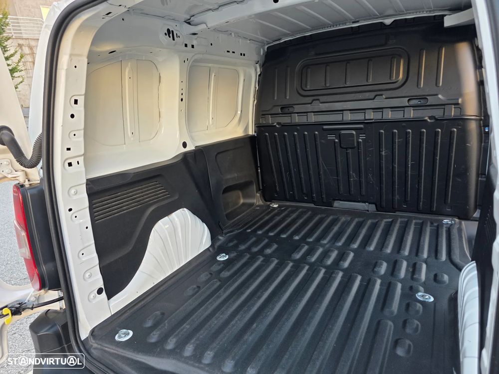 Citroën Berlingo 1.6HDi com Iva Dedutível - 26
