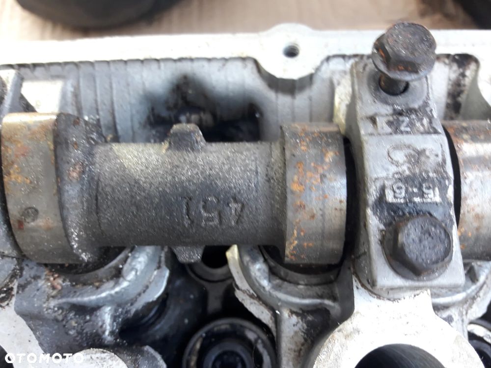 Mazda 323f MX-3 Xedos 6 9   1.8 2.0v6  Głowica Silnika wałek z wałki K8 KF - 10