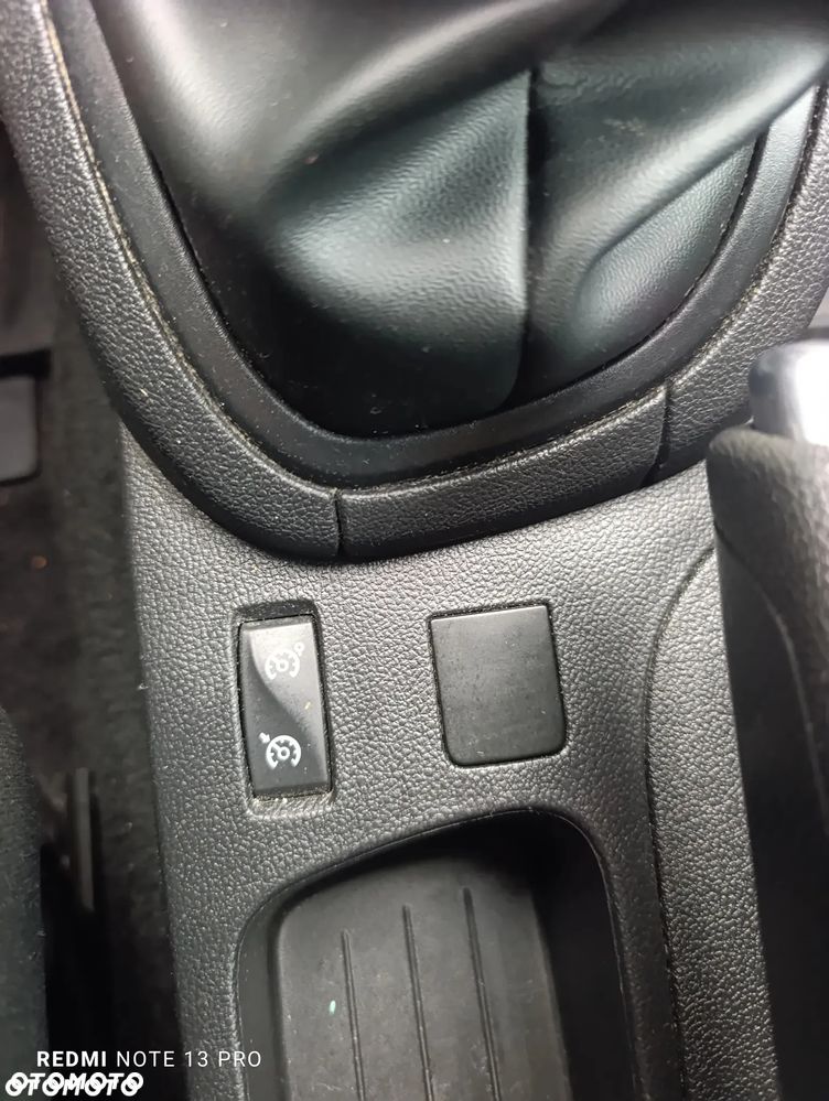 Renault Clio 1.5 dCi Energy Life EU6c - 12