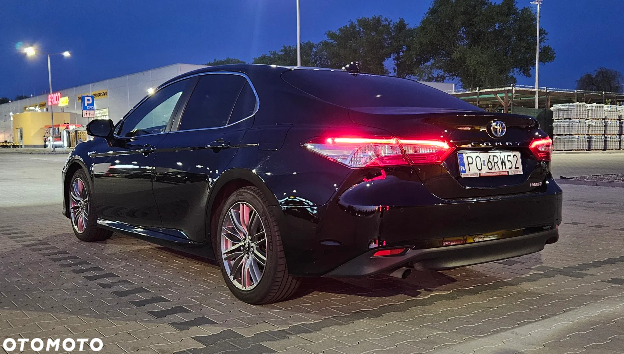 Toyota Camry 2.5 Hybrid Comfort CVT - 31
