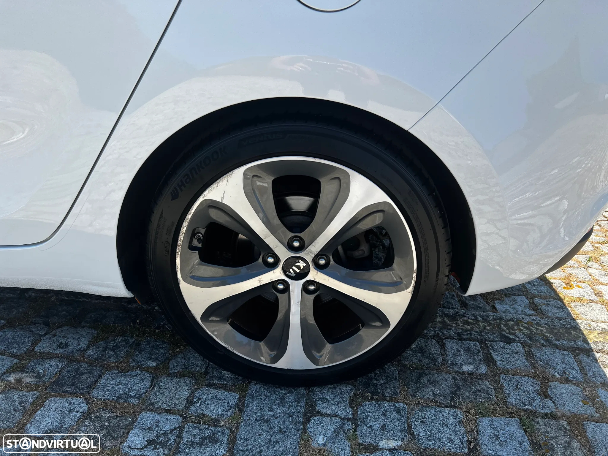 Kia Carens 1.7 CRDi ISG TX - 5