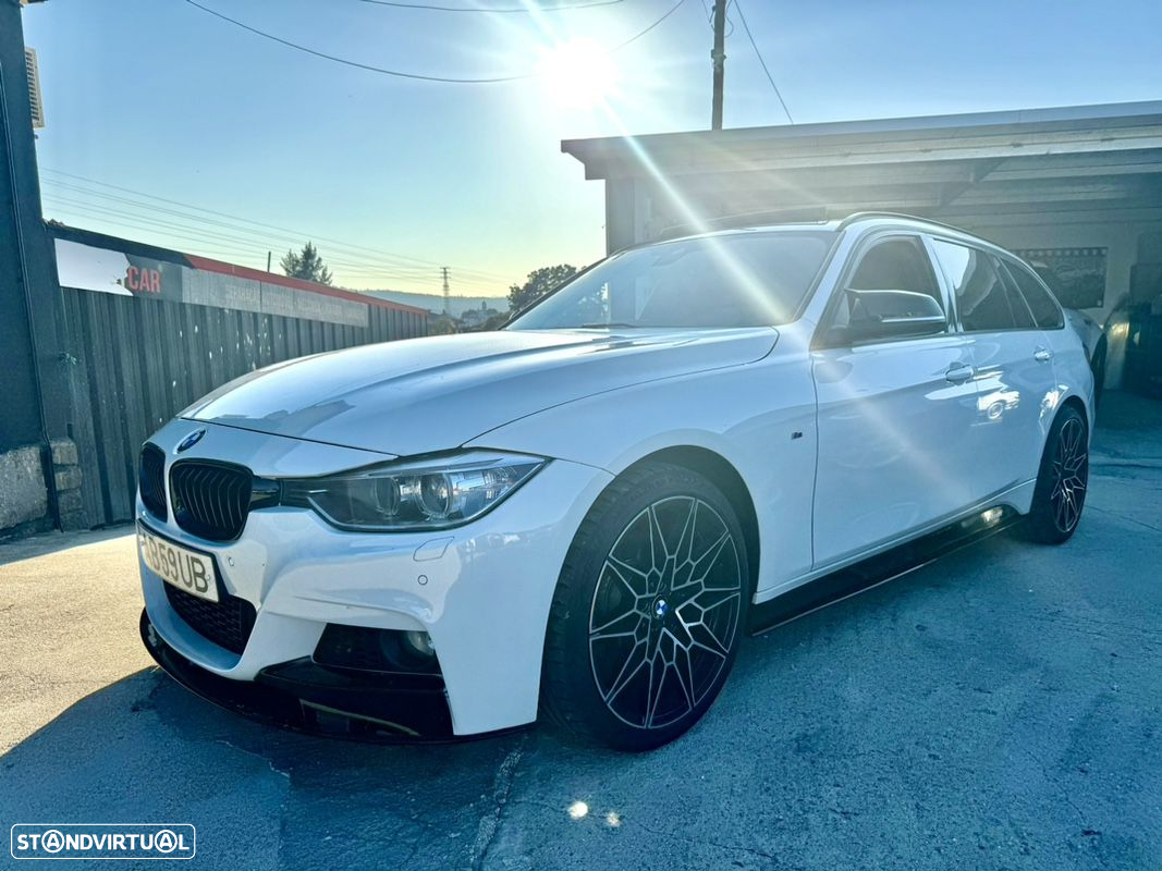 BMW 320 d Touring xDrive Pack M Auto - 32