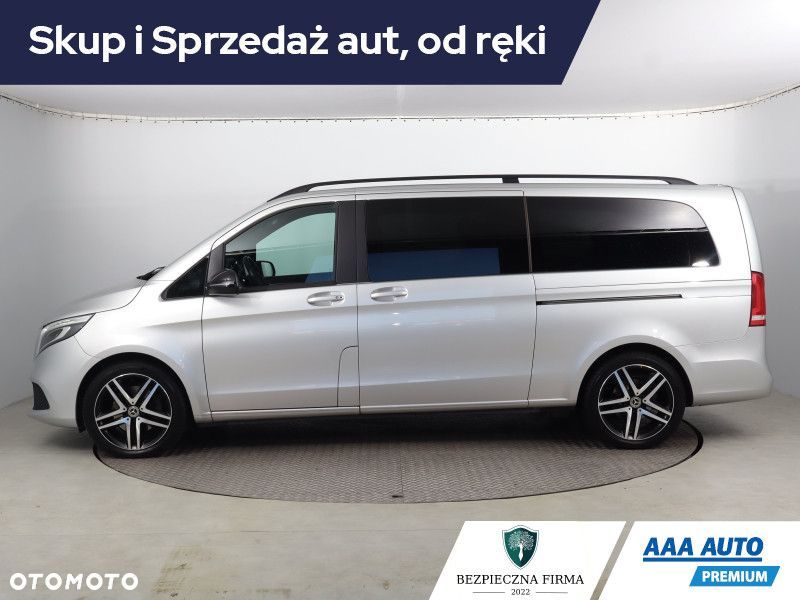 Mercedes-Benz Klasa V - 4