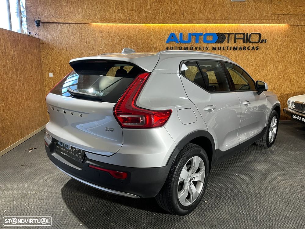 Volvo XC 40 2.0 D3 Momentum - 2