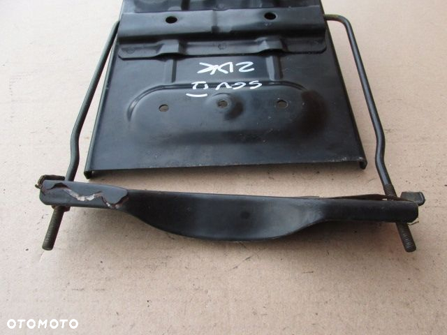 Suzuki Grand Vitara II 1.9 ddis Podstawa akumulatora metalowa - 4